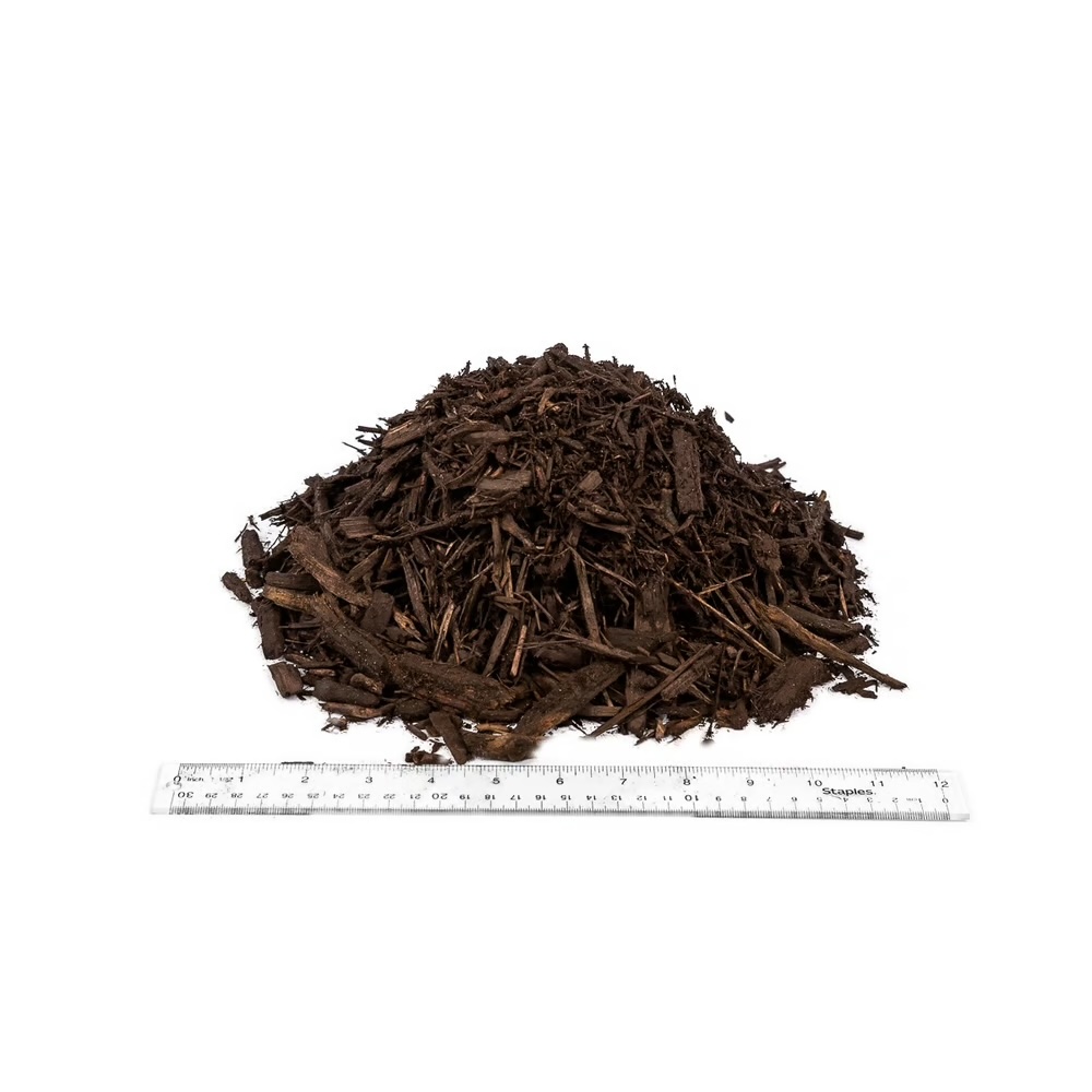 brown dyed mulch